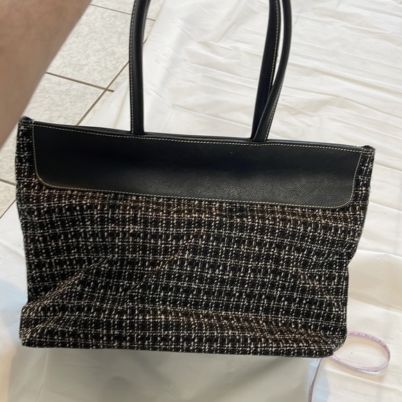 Estes Lauder women’s leather and tweed fabrics with 2 leather handles - Picture 5 of 9